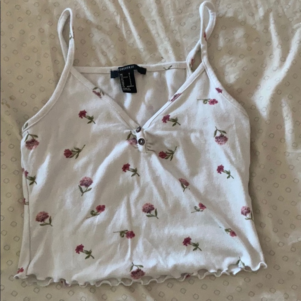 SALE‼️CUTE FLOWER CROP TOP